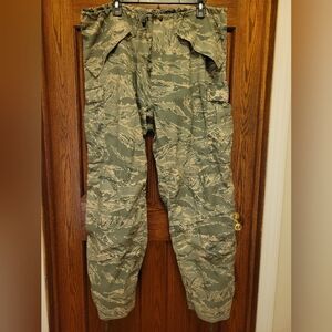 Men's Unbranded Waterproof Overpants Camo Size 36 X 29
